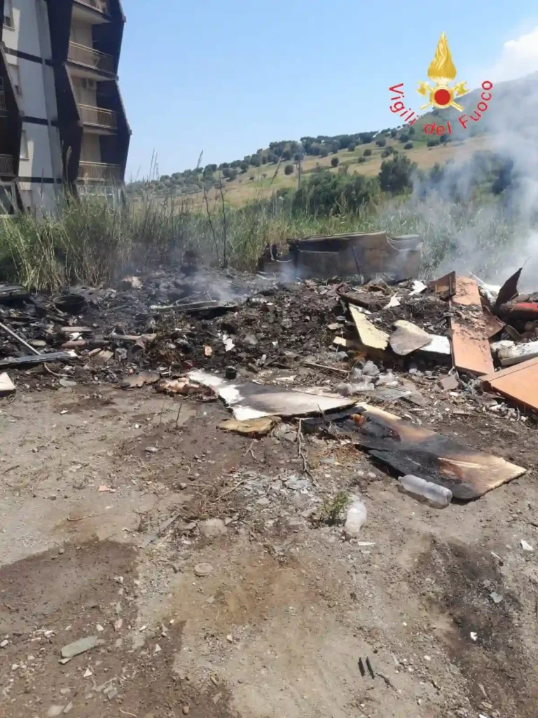 incendio viale isonzo